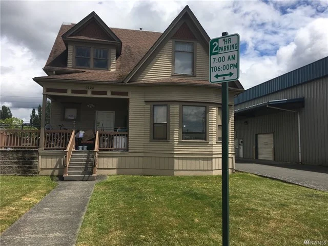1922 James St Bellingham, WA 98225