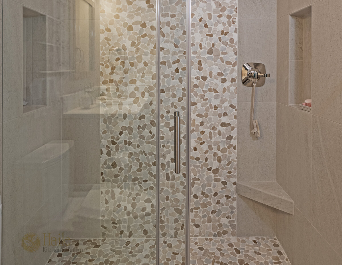 shower design with niche storage