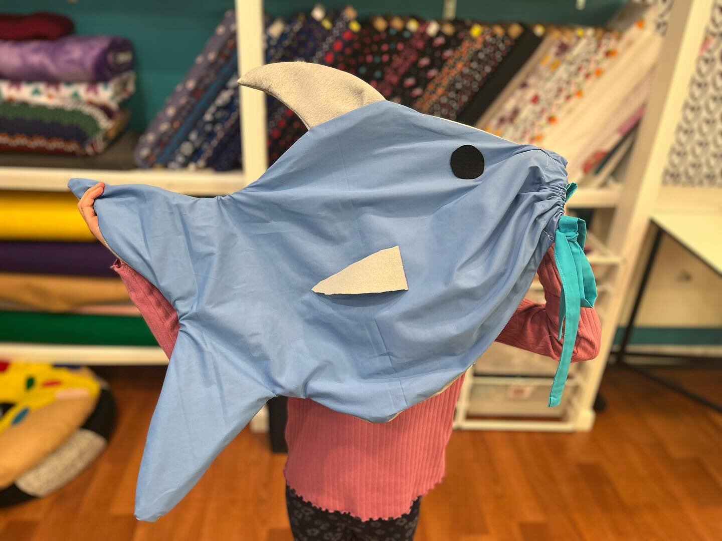 Love to see our students get creative! 🦈 s#sewing #sewingstudio #kidswhosew #sewingtutorial