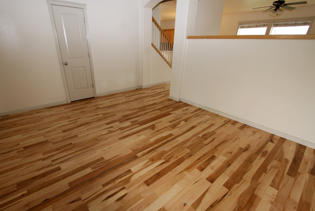 Maple-Hardwood-Flooring-2693b.jpg