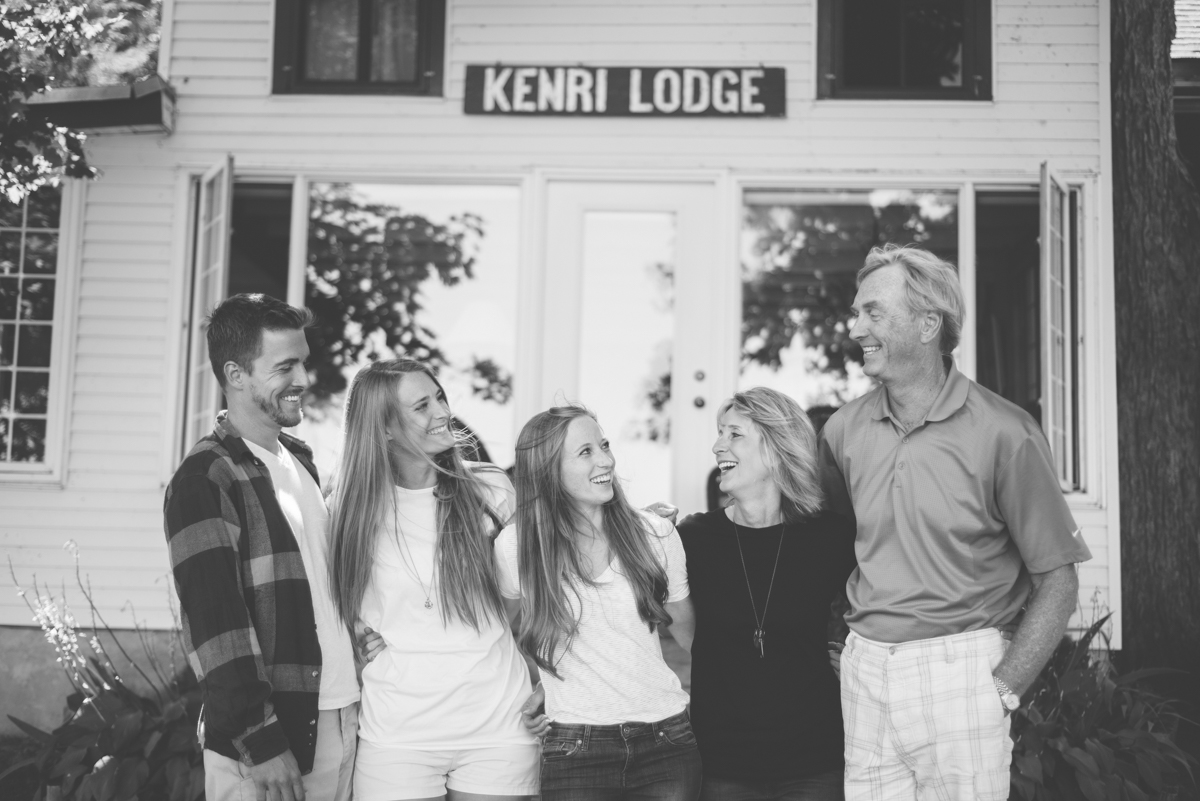 Sand Lake Family Shoot (8 of 30).jpg