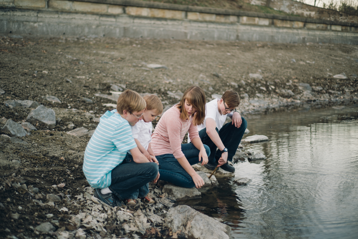 Jones Falls Family Session (23 of 27).jpg