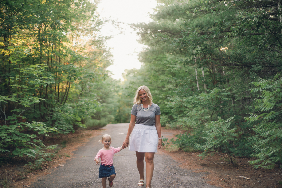 Muskoka Family Session_Alabaster Jar Photography (25 of 38).jpg