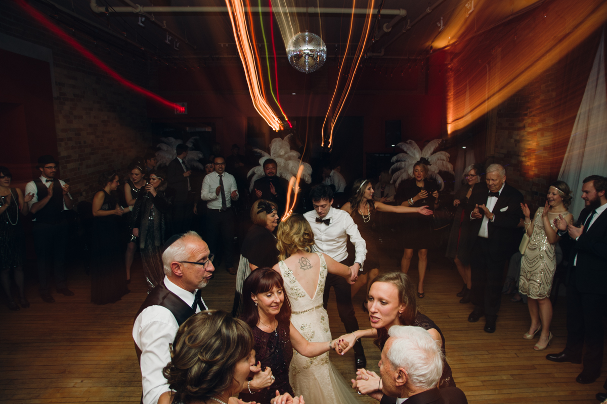 Gladstone Great Gatsby Wedding (10 of 16).jpg