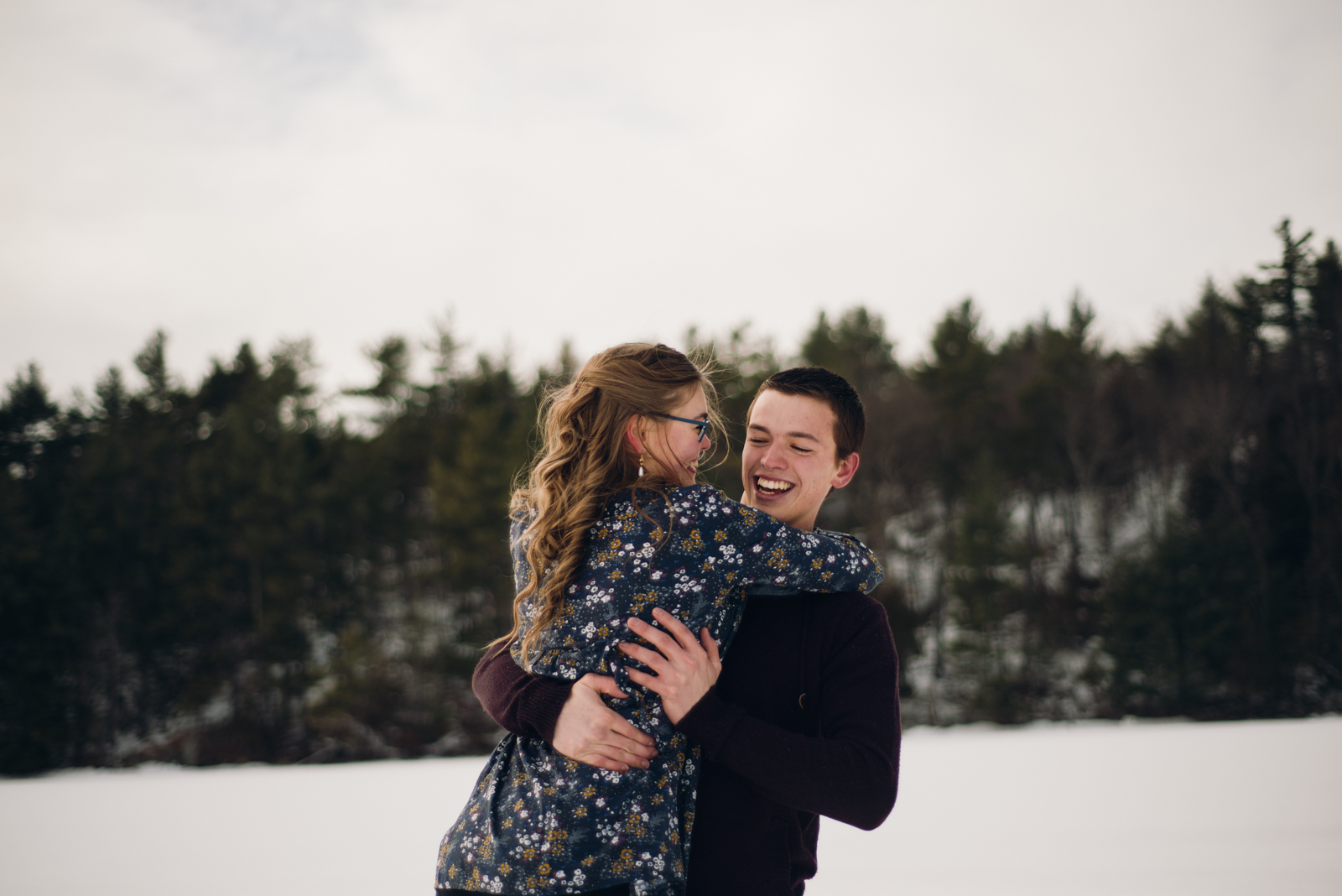 Winter Skating Engagement (21 of 30).jpg