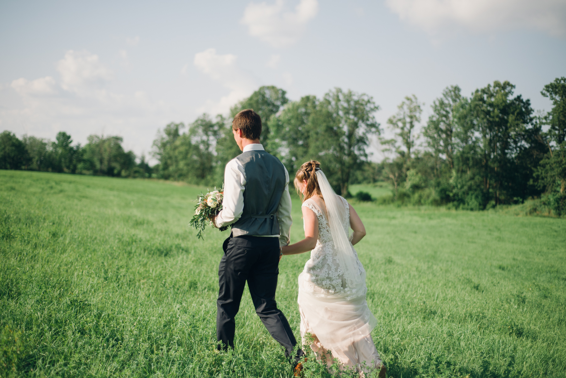 Backyard Wedding_Alabaster Jar (46 of 71).jpg
