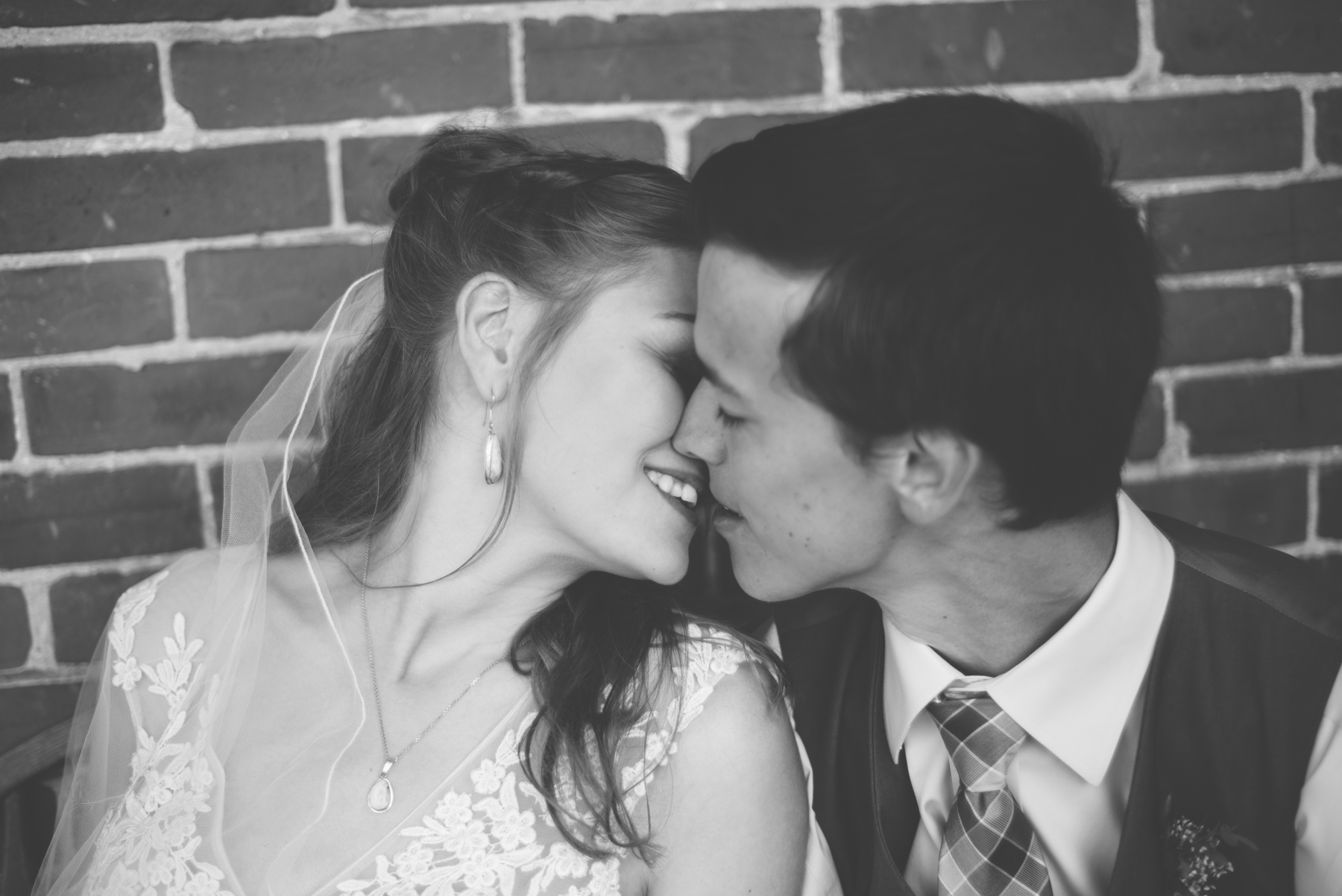 Backyard Wedding_Alabaster Jar (49 of 71).jpg