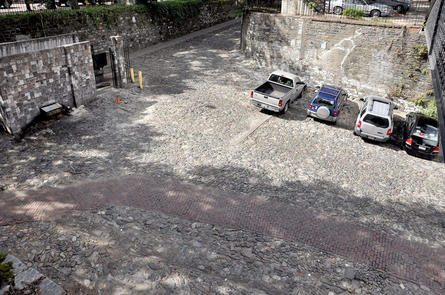 Cobblestone -- Abercorn Ramp, 2009