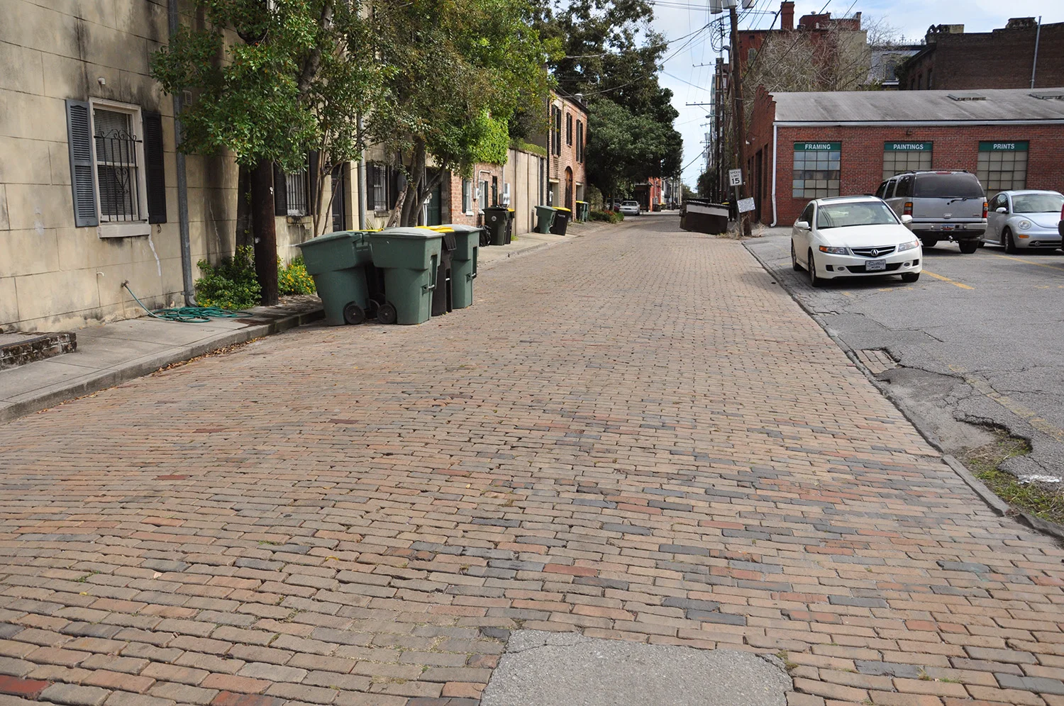 West Perry Lane at Whitaker St., 2009