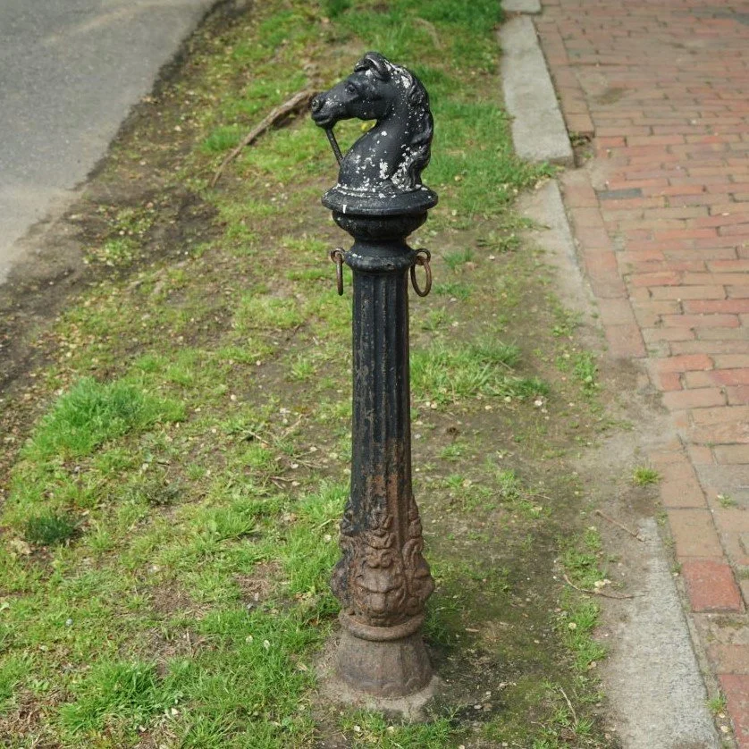 Hitching Posts