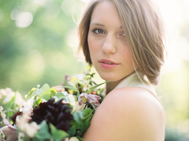 mary-mcleod-amy-osaba-events-ginny-au-soft-spring-flowers-dogwood-hellebore-pink-purple-white-green30.jpg