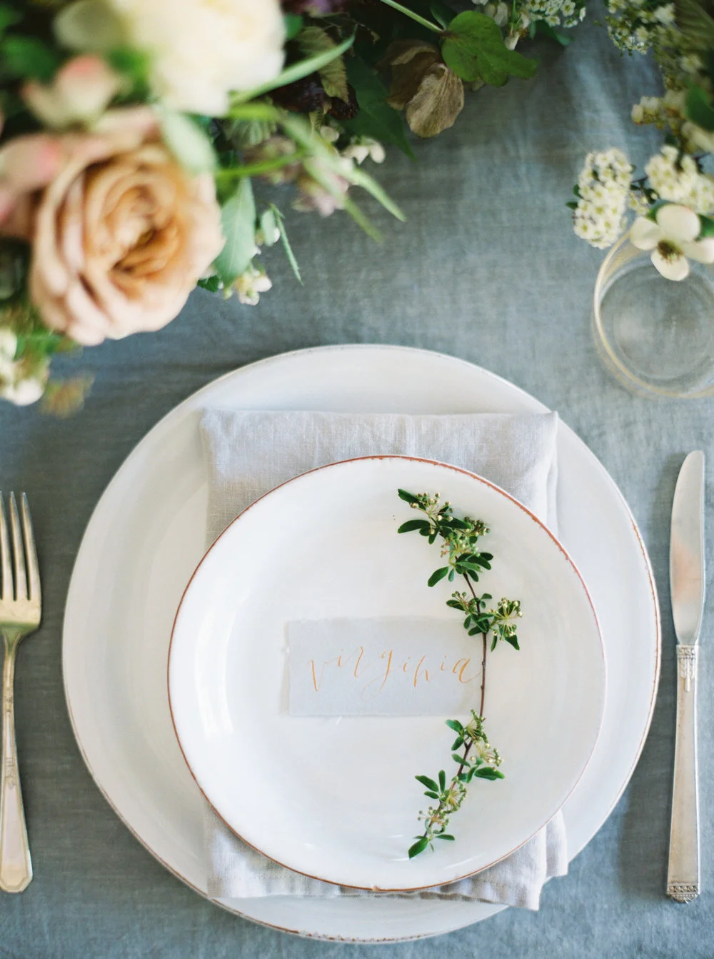 mary-mcleod-amy-osaba-events-ginny-au-soft-spring-flowers-dogwood-hellebore-pink-purple-white-green8.jpg