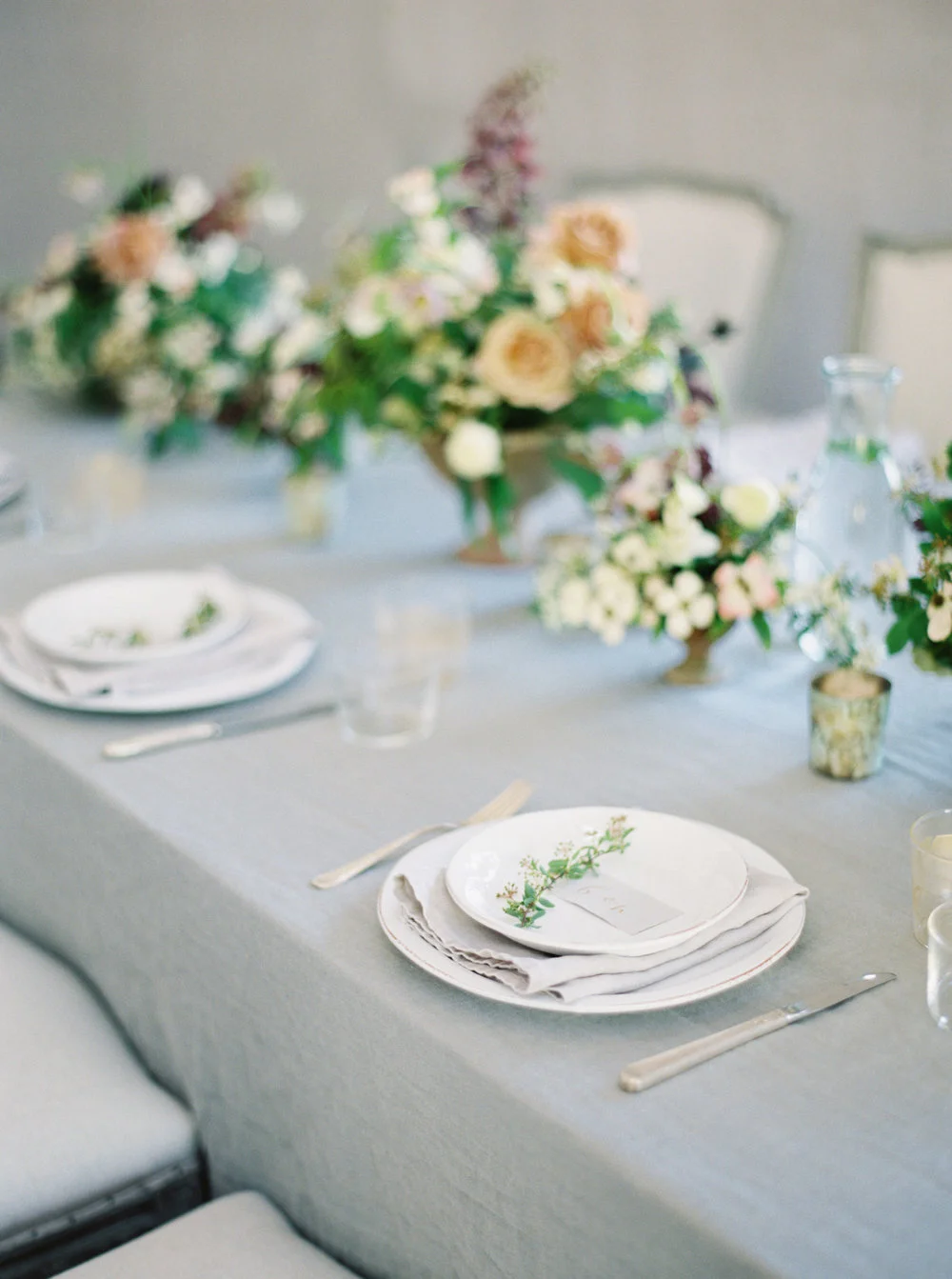 mary-mcleod-amy-osaba-events-ginny-au-soft-spring-flowers-dogwood-hellebore-pink-purple-white-green2.jpg