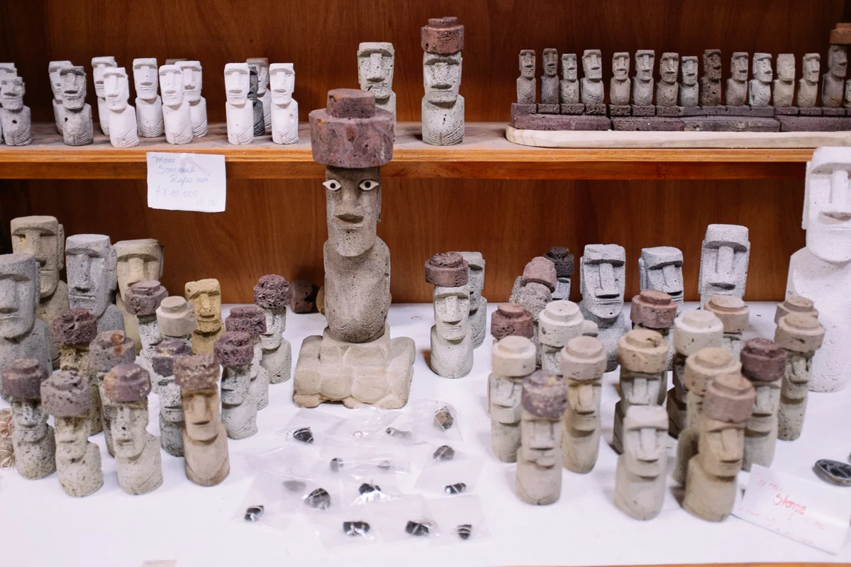 renee-lusano-easter-island-moai-7.jpg