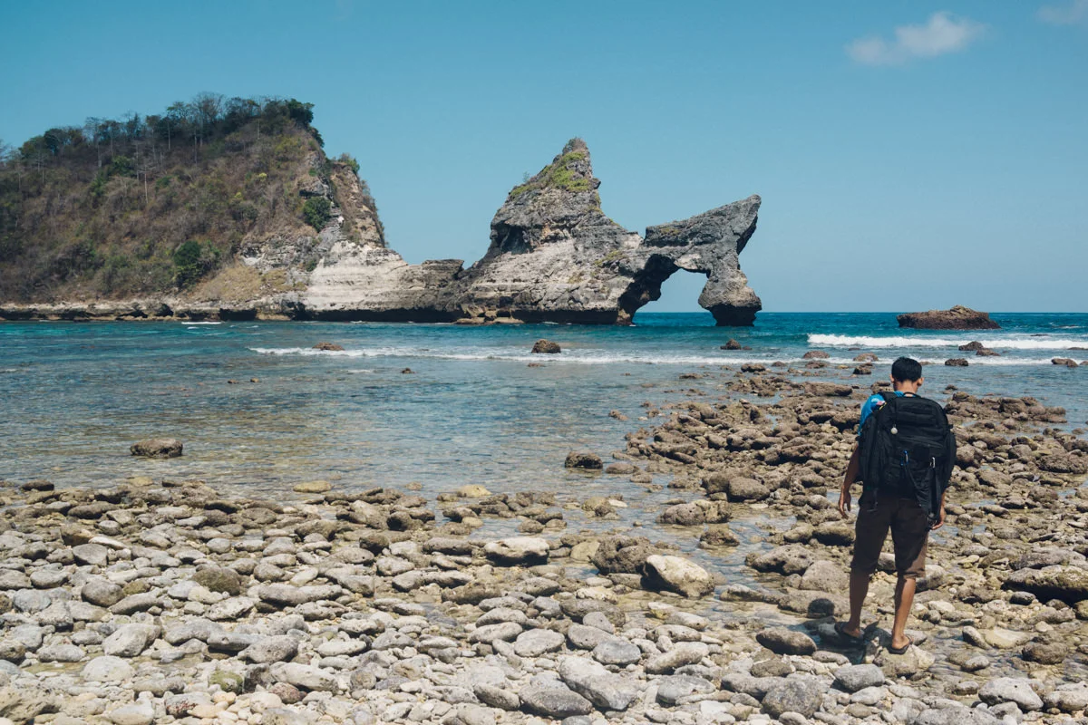 This. Beach. A long trip by scooter and on foot brought us to this perfect beach below a cliff called Last Beach. This is the cliff where I shot an Instagram drone video out over the water