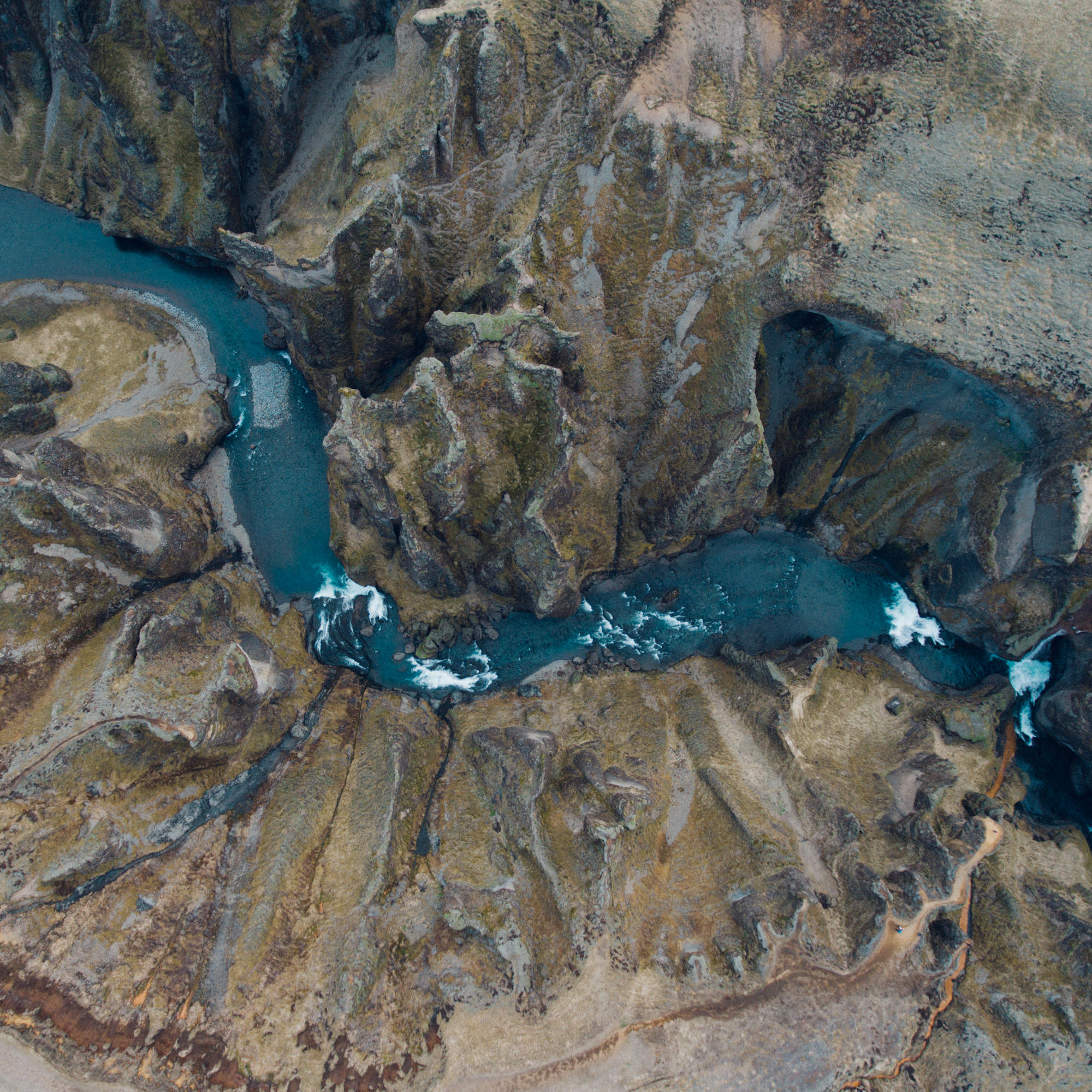 wrenee-iceland-part-1-48-fjadrargljufur-canyon-drone.jpg
