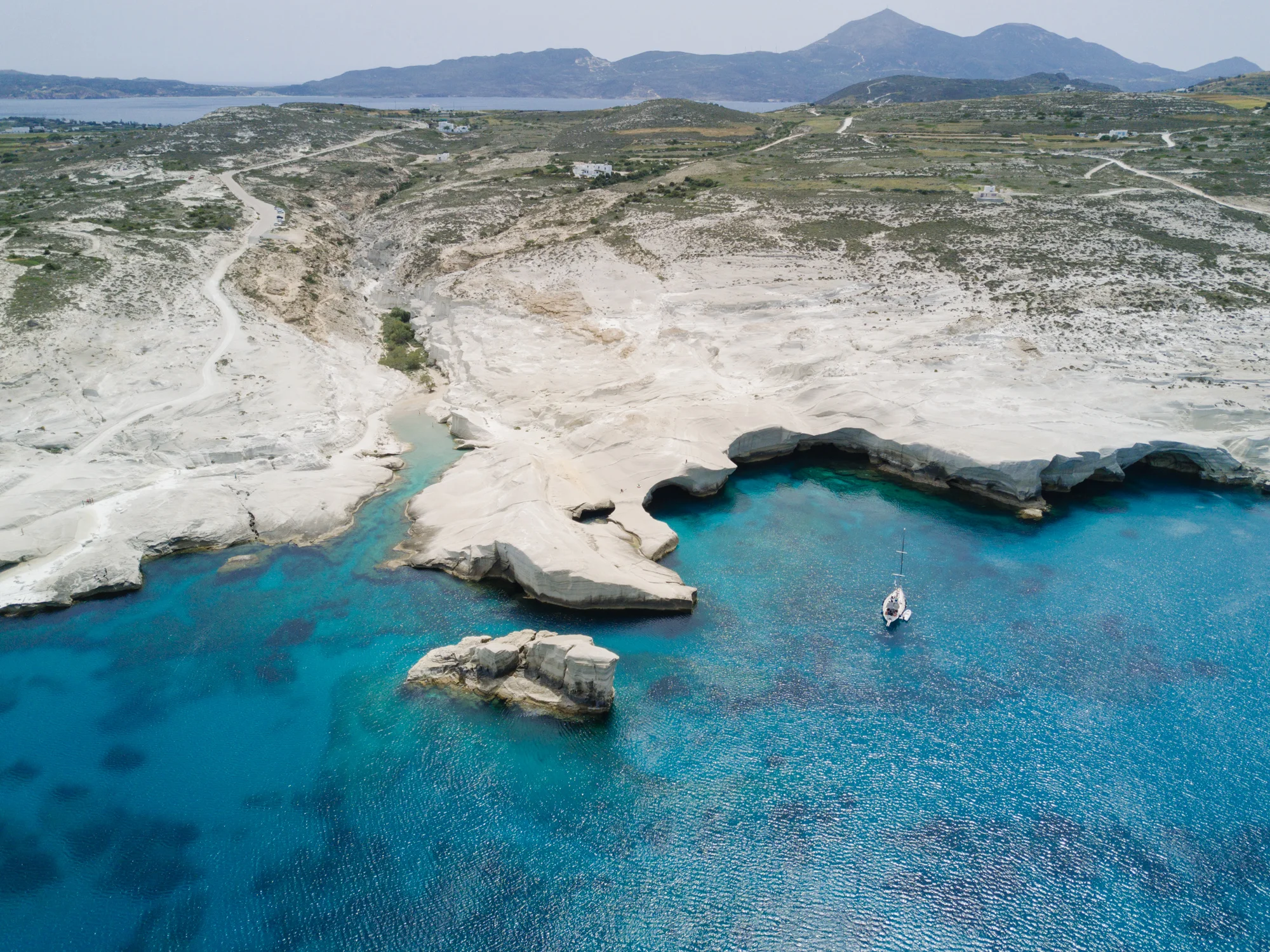 sarakiniko_wrenee_milos-1.jpg
