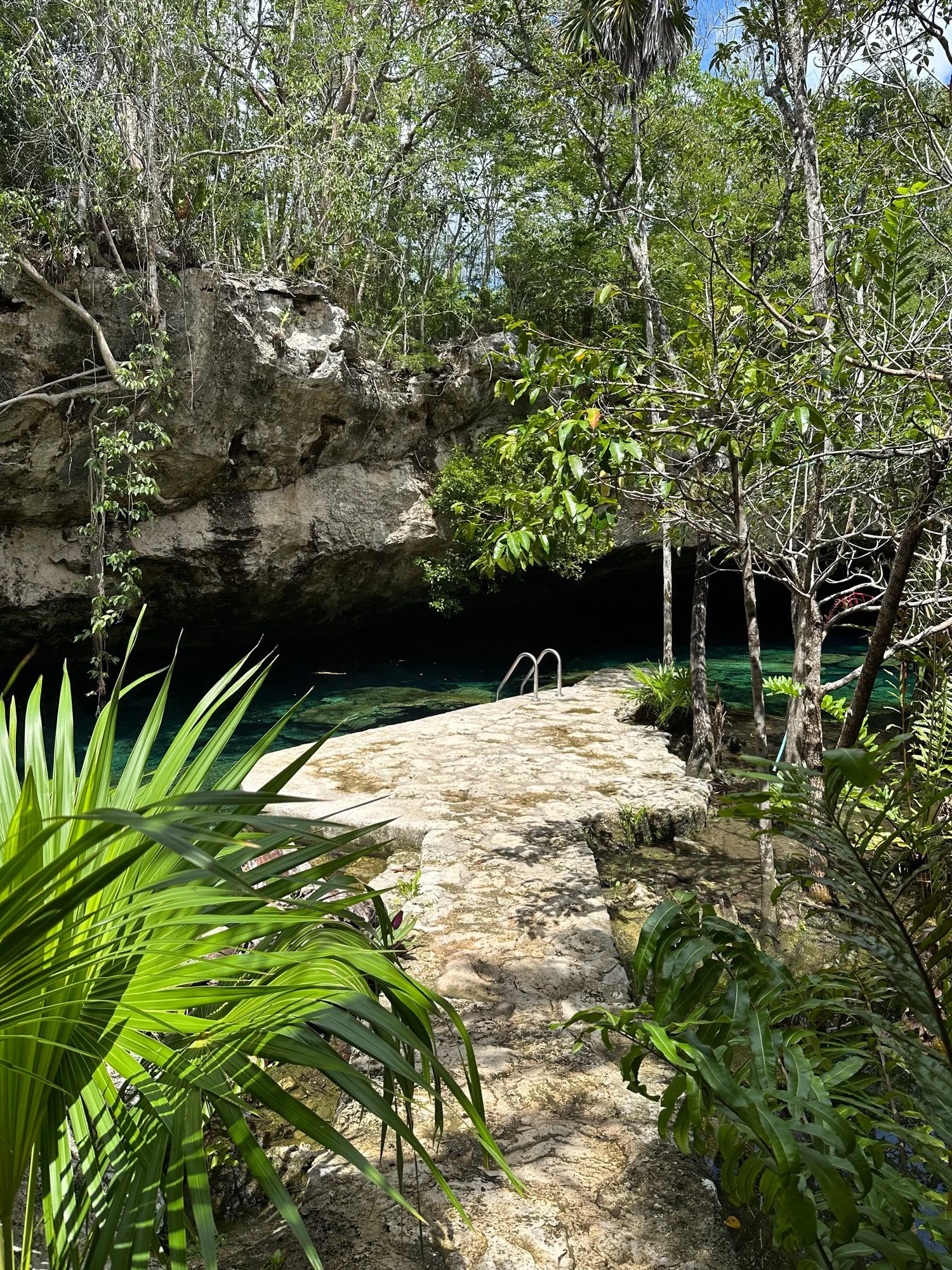 Entrance to Cenote Chac Mool