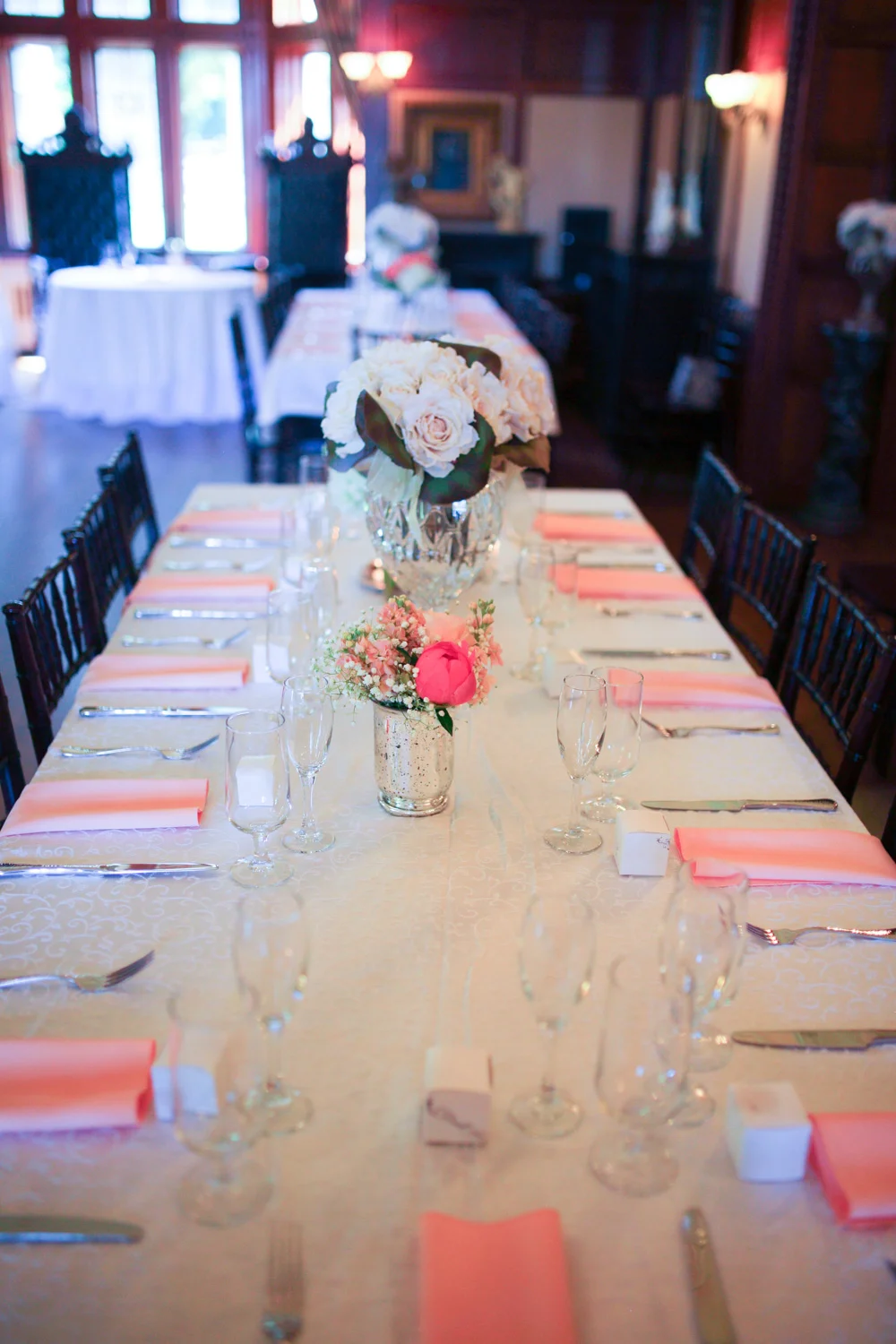 Wedding+Photos+Thornewood+Castle+Lakewood+Washington18.jpg