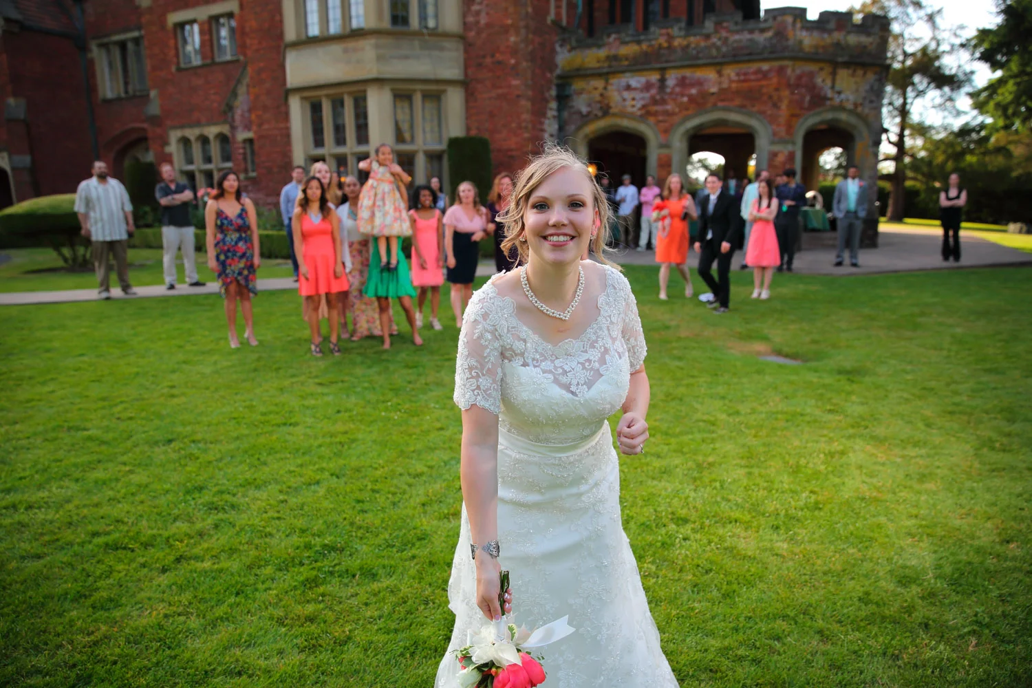 Wedding+Photos+Thornewood+Castle+Lakewood+Washington39.jpg