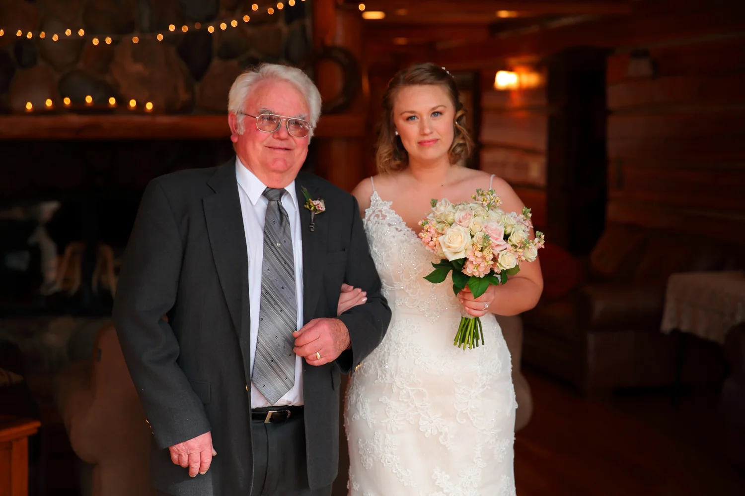 Wedding+Photos+Mountain+Springs+Lodge+Leavenworth+Washington07.jpg