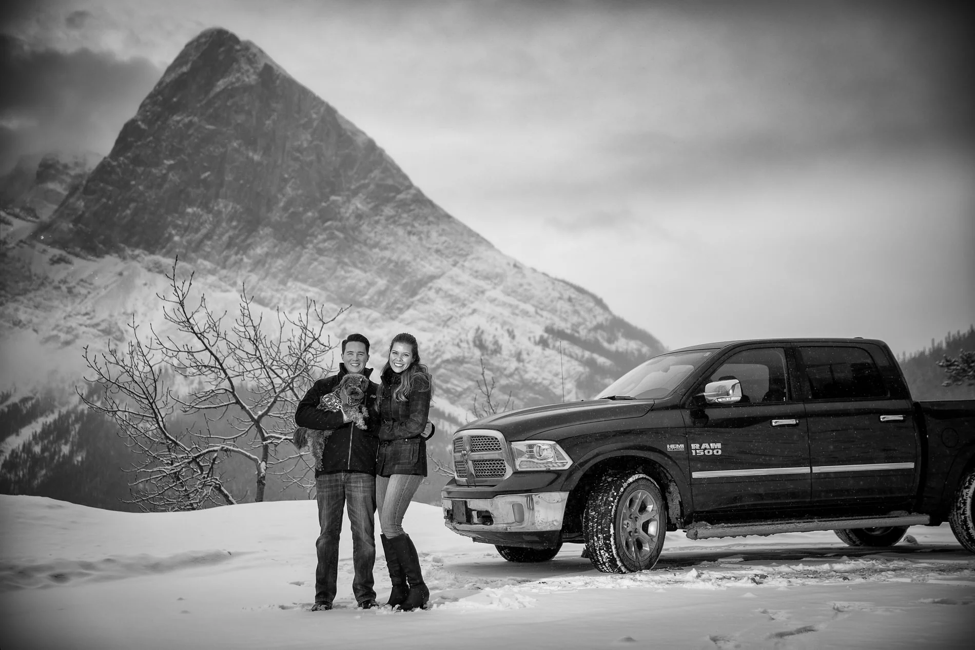 Jonathan and Amanda Engagement 104.jpg