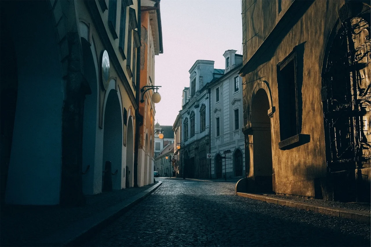 houses-village-path-alley.jpeg