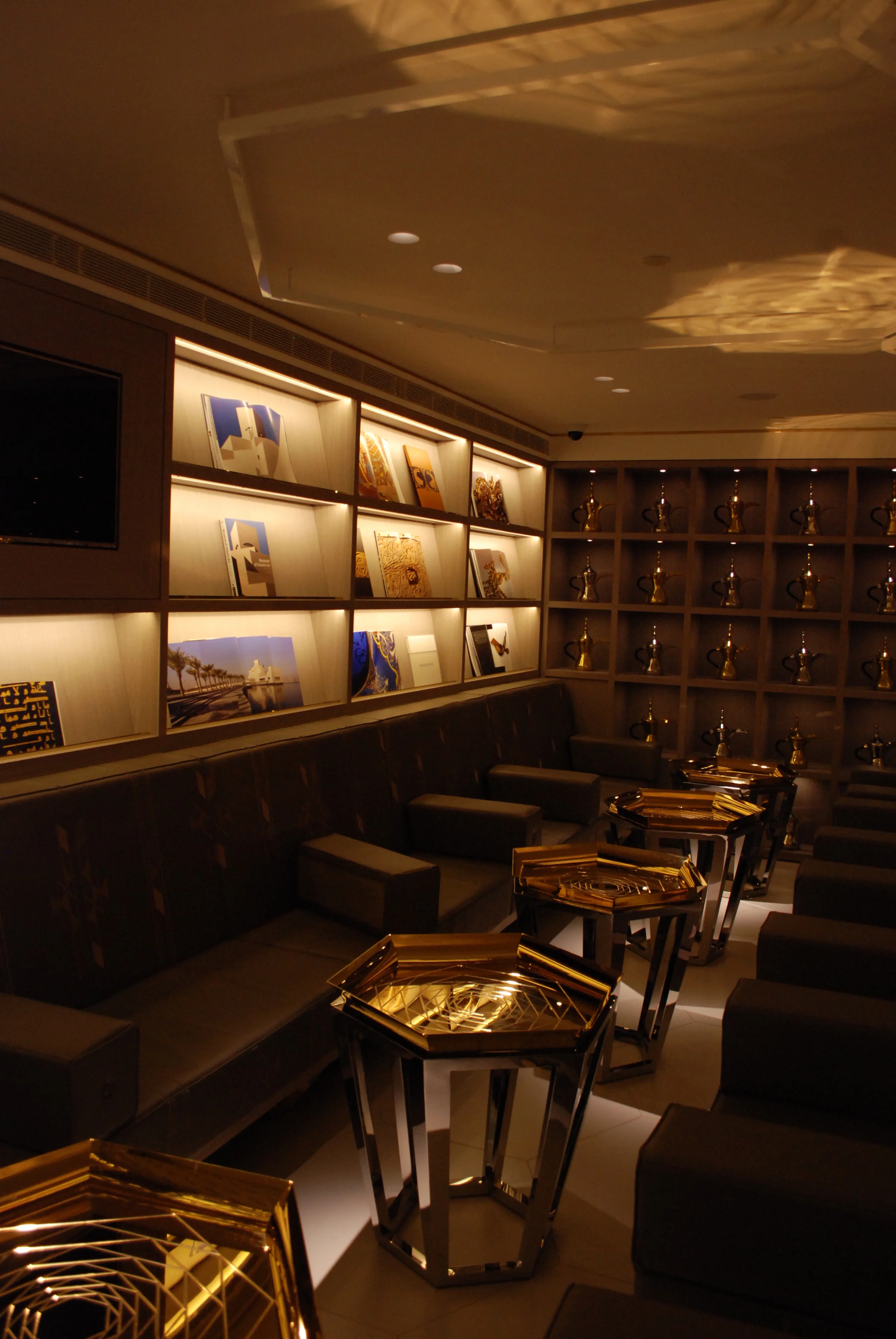 inQ - the essence of Qatar, London