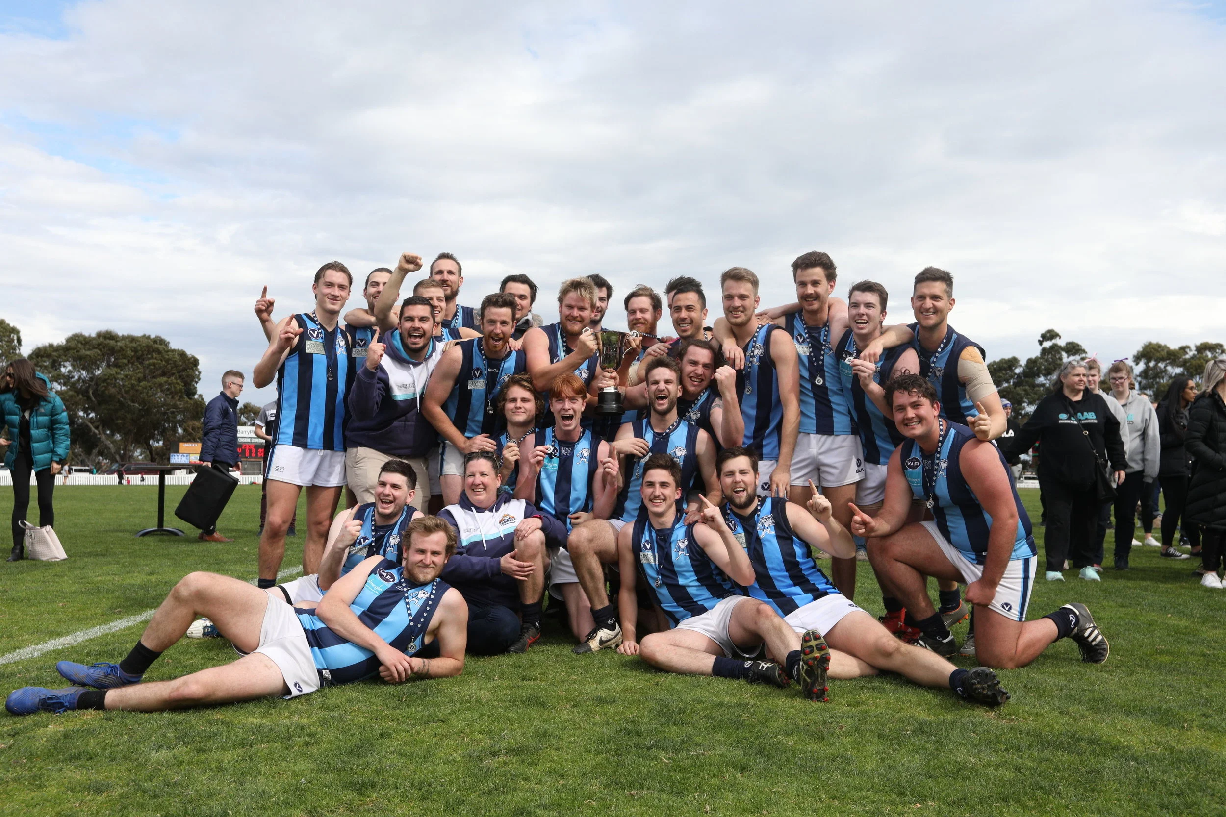 Animals secure historic Flag with three quarter comeback heroics 