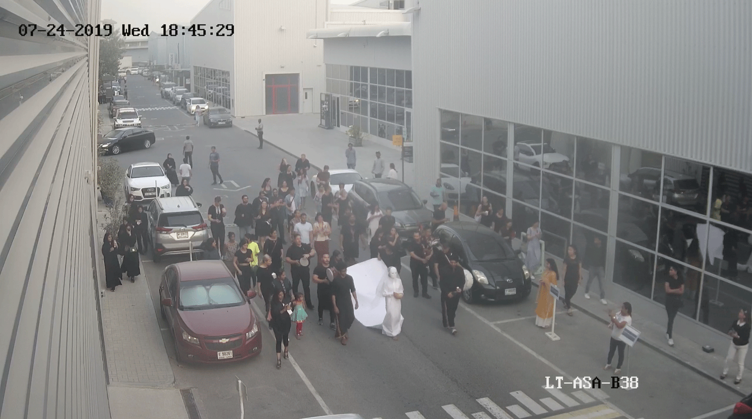 balqis-alrashed-norms-of-life--performance-02.gif