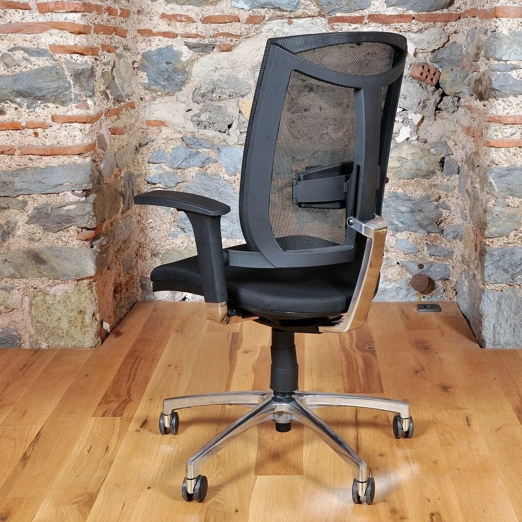 The Waterfall Seat Design