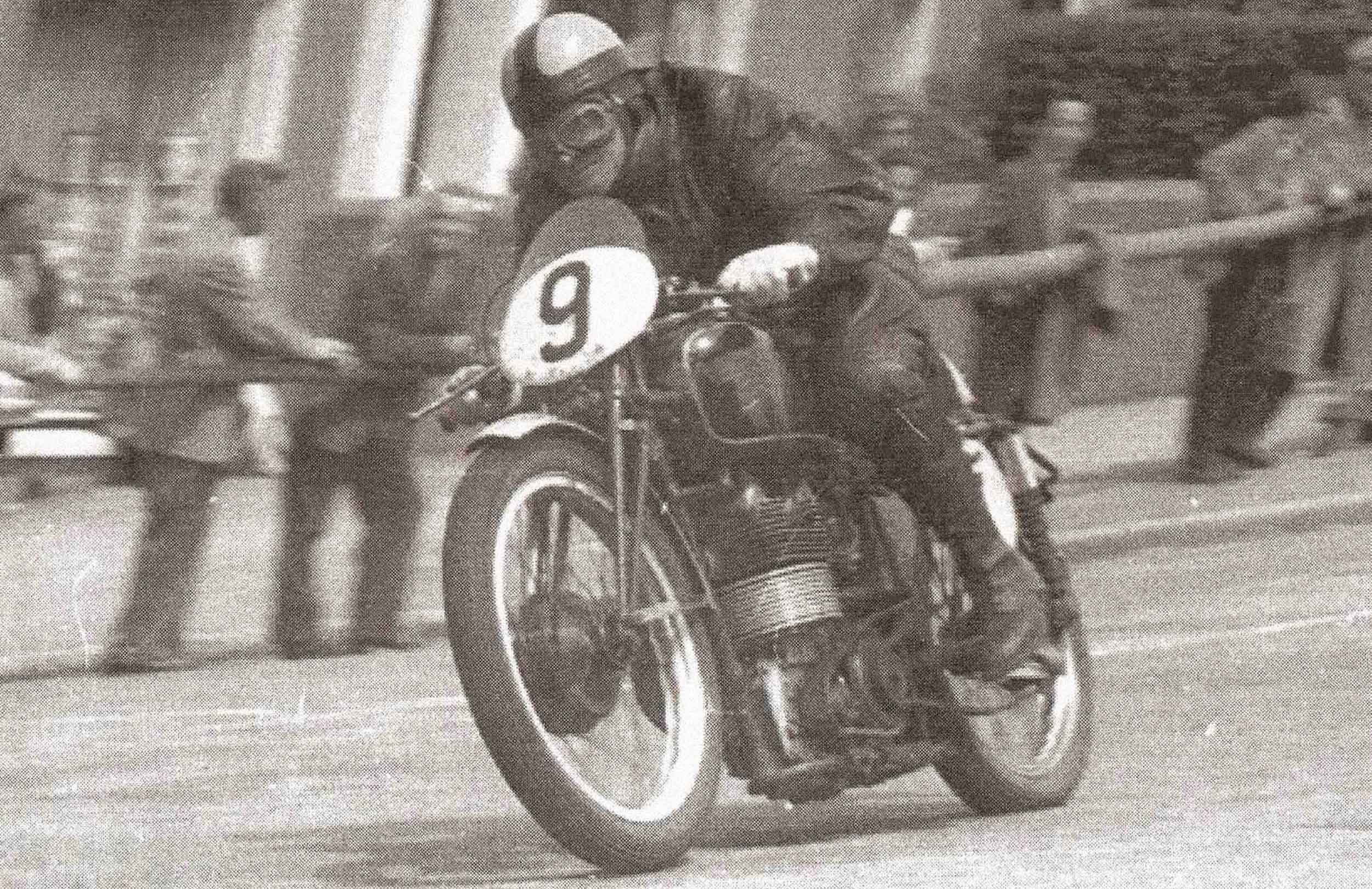 ArthurLavington.58-Junior-TT.jpg