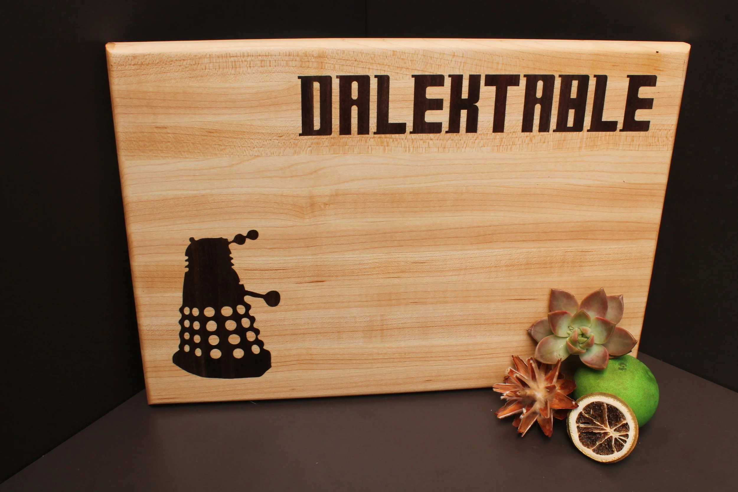 Dalektable Cutting Board