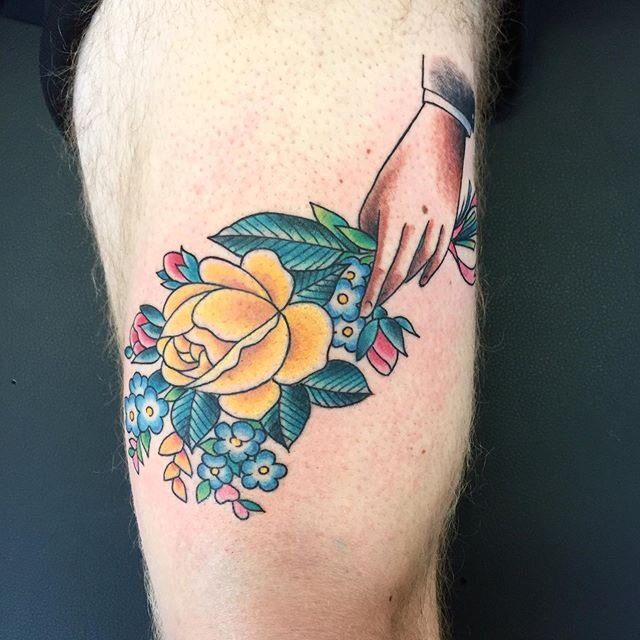 This tattoo was done in September of 2015 on one of our best pals. It is now currently residing in Australia. Tattooed by @bendaviestattooer 🌸🌿