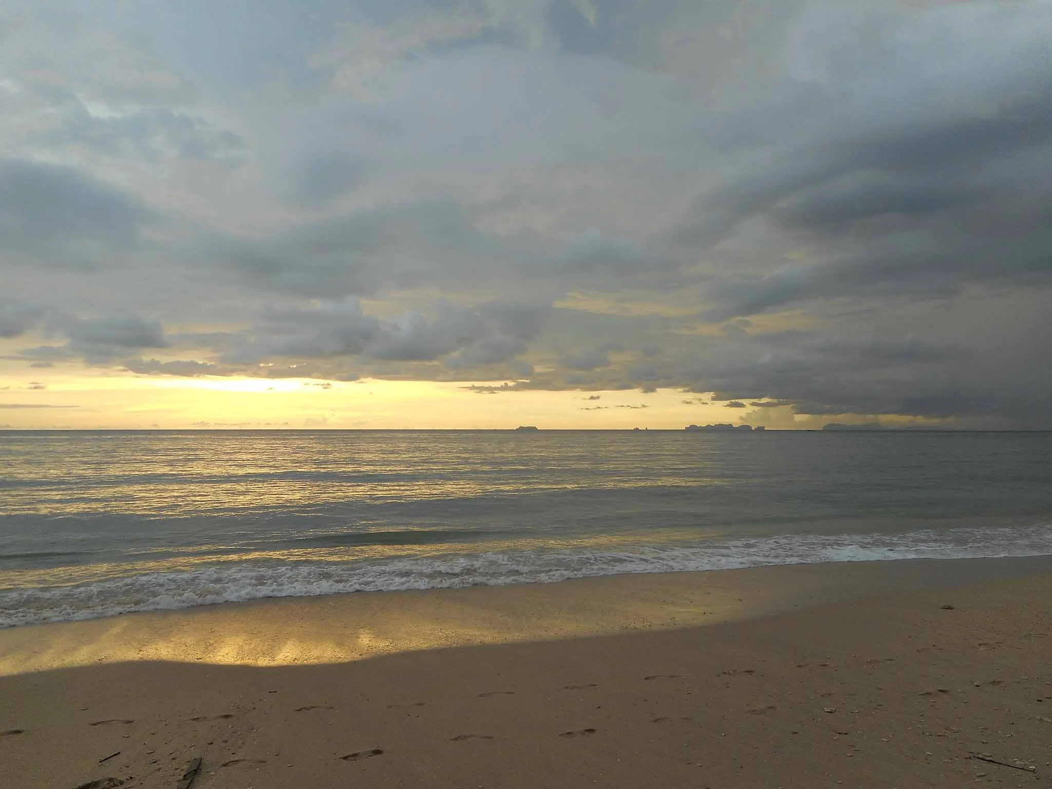 Edited Lanta Sunset.jpg
