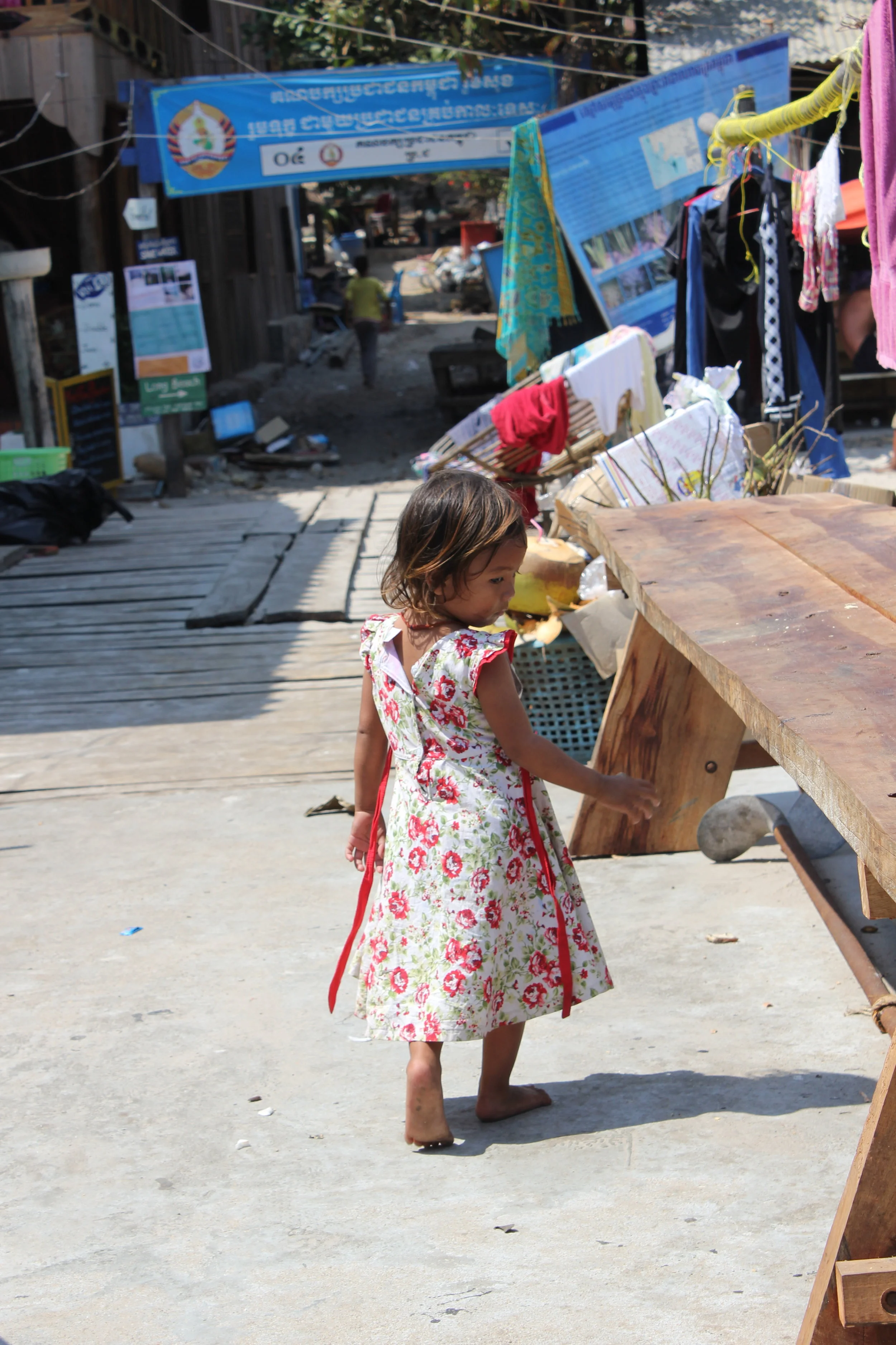 Little girl Koh Rong.JPG