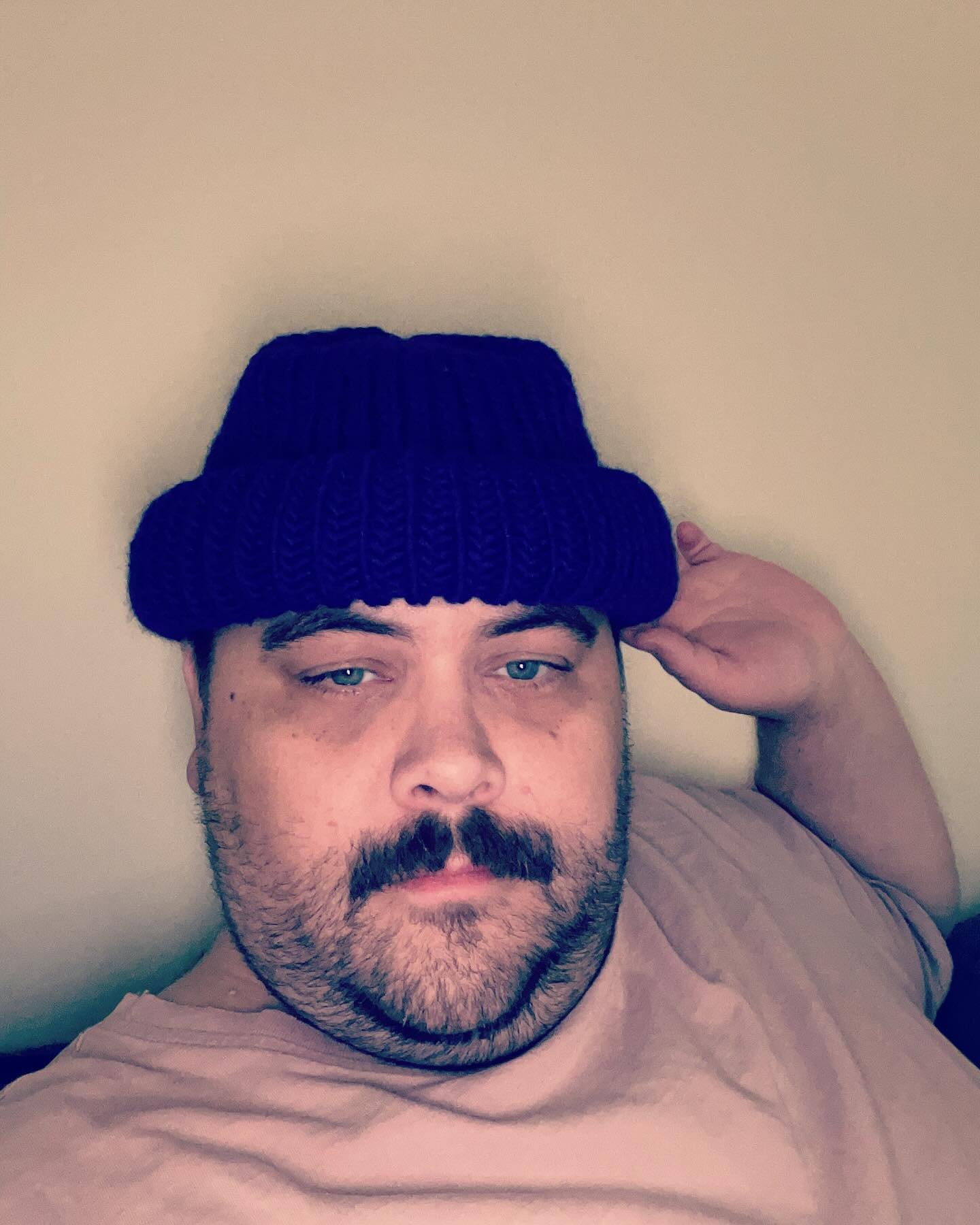 O sleep! O gentle sleep! Nature&rsquo;s soft nurse, how have I frighted thee, That thou no more wilt weigh my eyelids down And steep my senses in forgetfulness? 

Troms&oslash; Hat by @jojilocat #lambspridebulky from @downtownyarns #menwhoknit #menkn