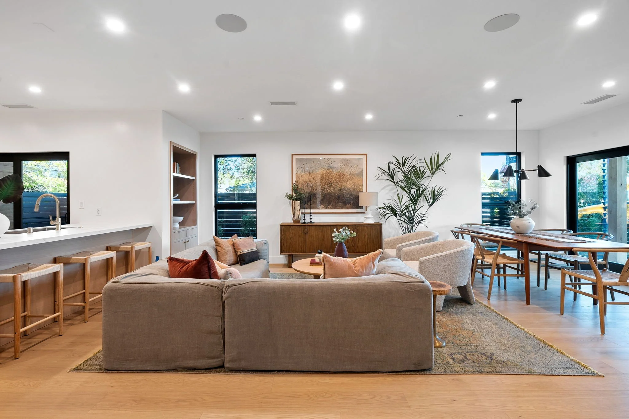 2565 Veteran Avenue-9.jpg