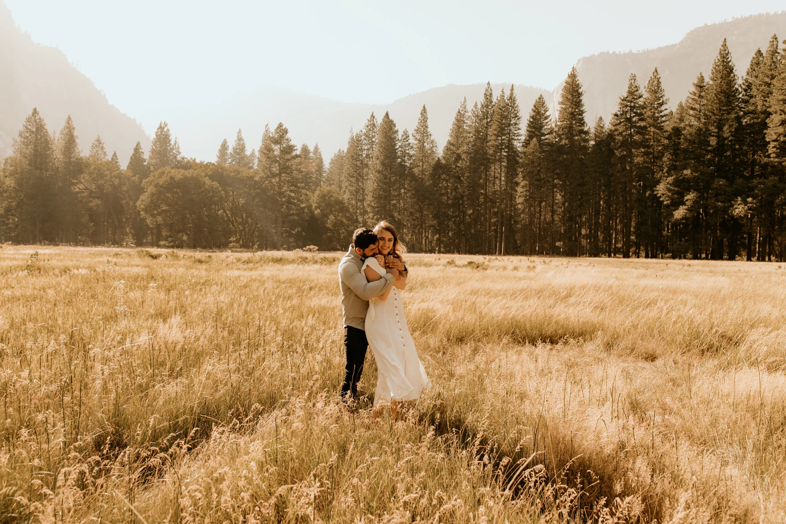 yosemite meadow engagement shoot -2.jpg