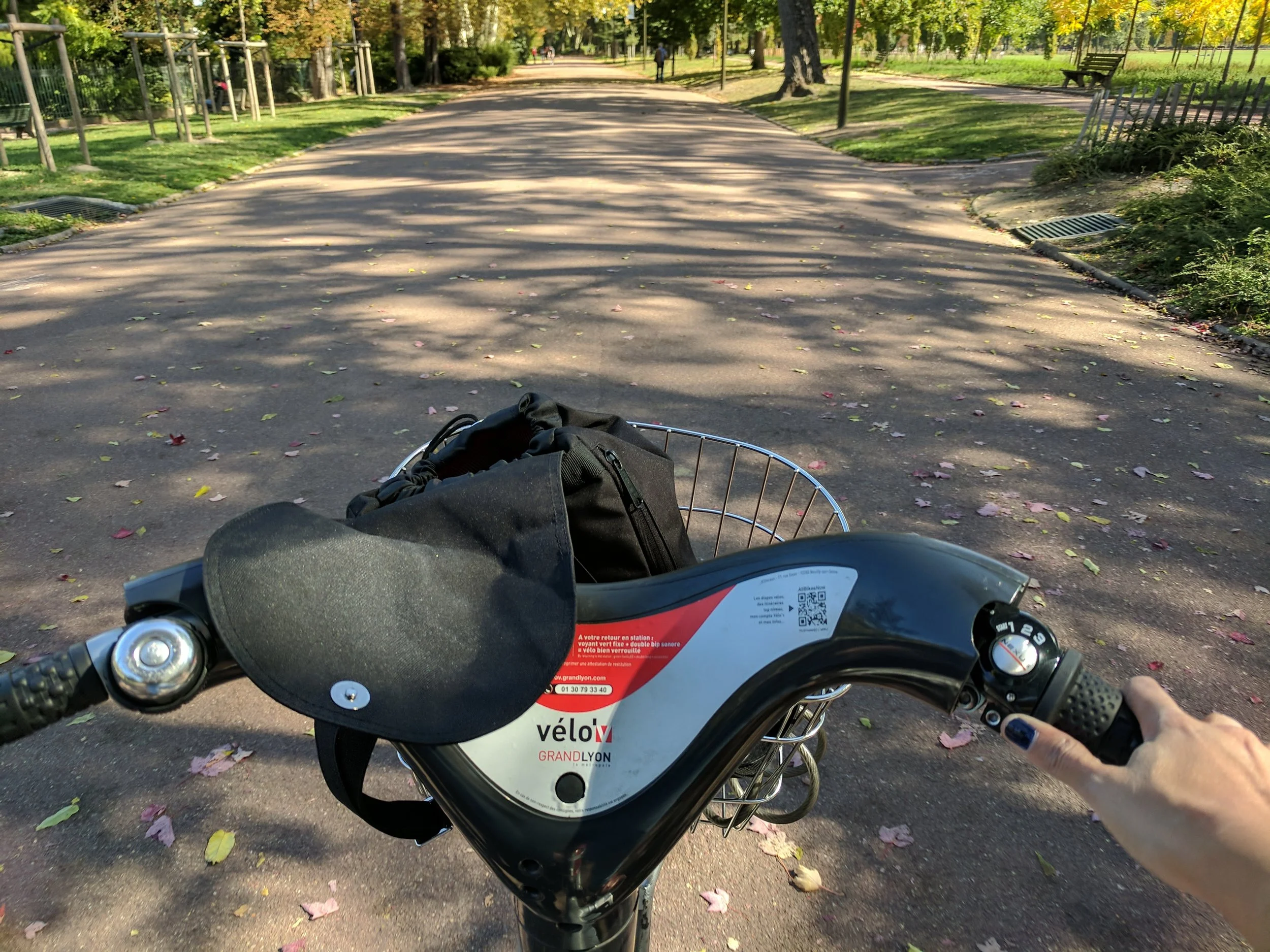 velo'v-bike-share-lyon.jpg