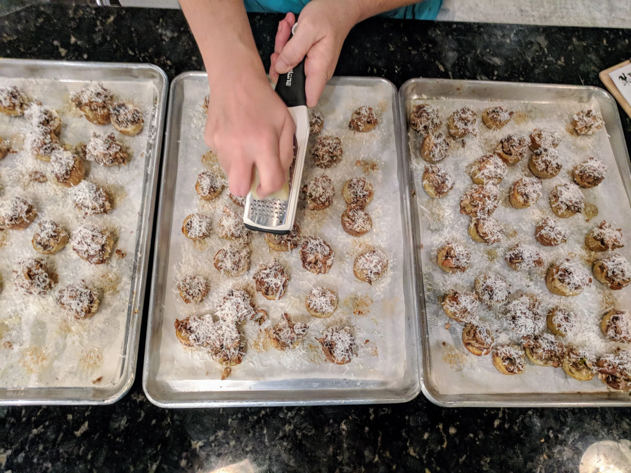 mushroom-stuffed-potatoes.jpg