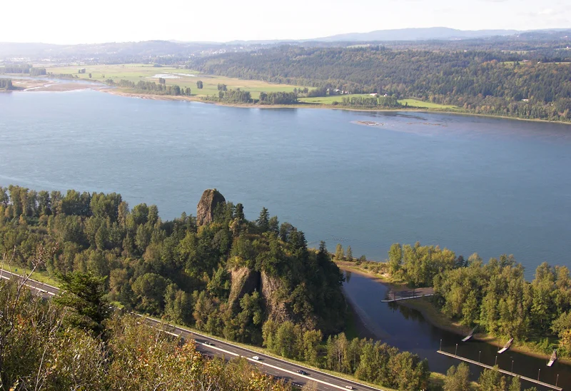 Photo via Columbia River Images