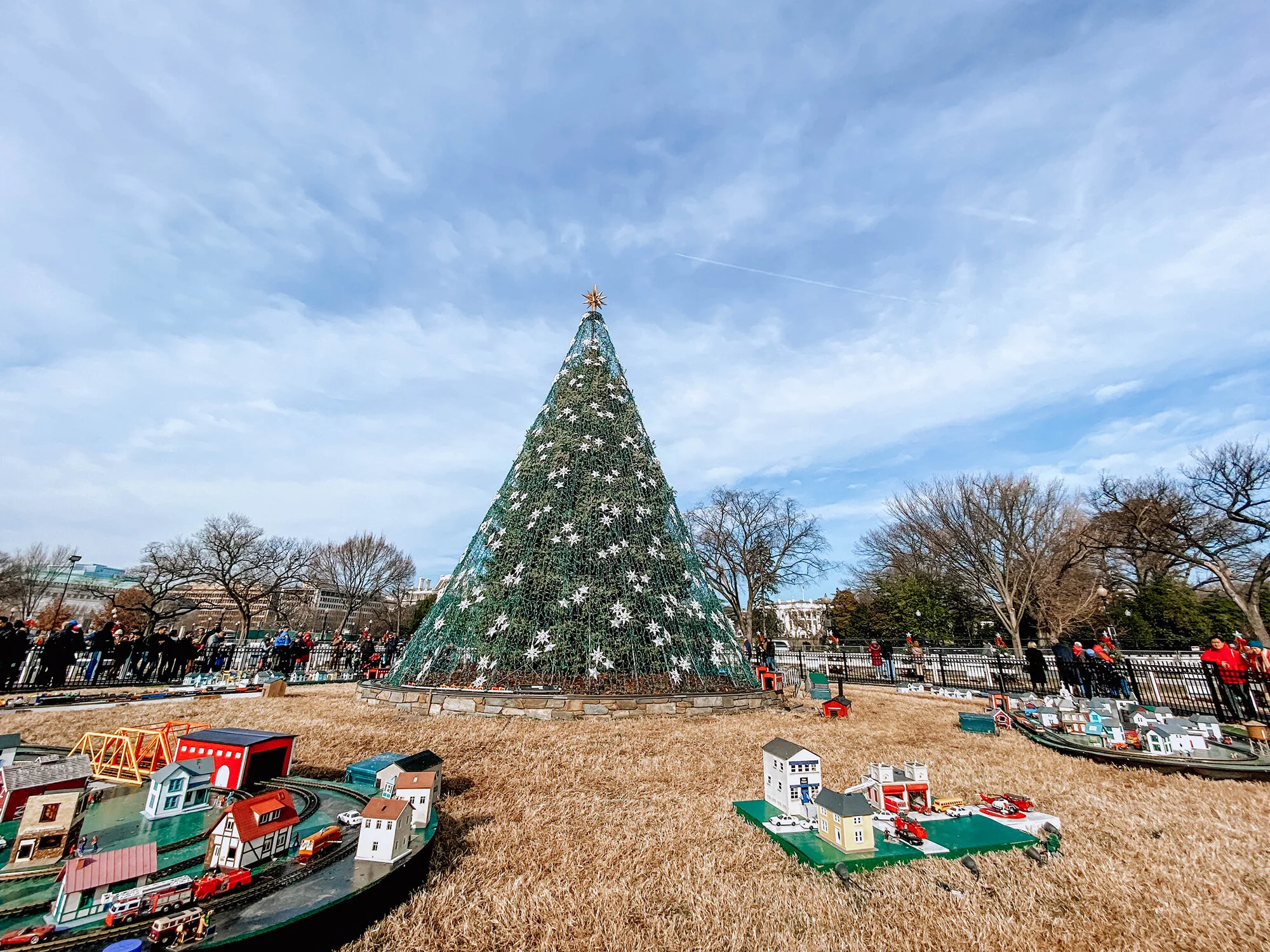 5 Holiday Things You Must Do in Washington DC — Seven Day Weekender