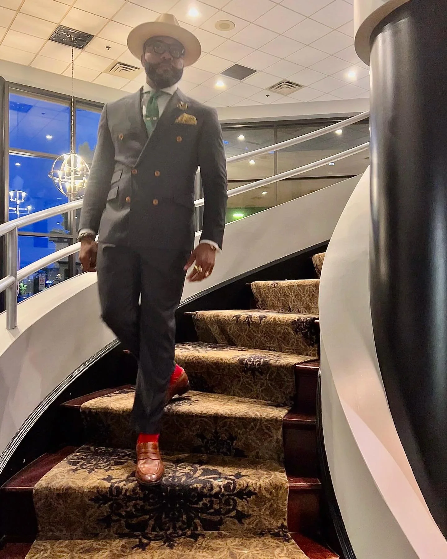 People wondered what I did for my birthday, I put in work and celebrated life and ❤️! I was able to wear my literal first birthday suit 😂that I custom designed for my birthday! The suit line is alive and  well! Leading with  Legacy and Luxury, Chris
