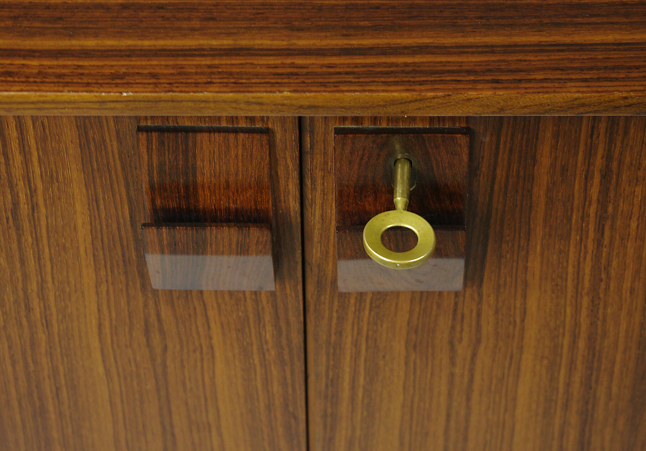 Danish-cabinet-9.jpg
