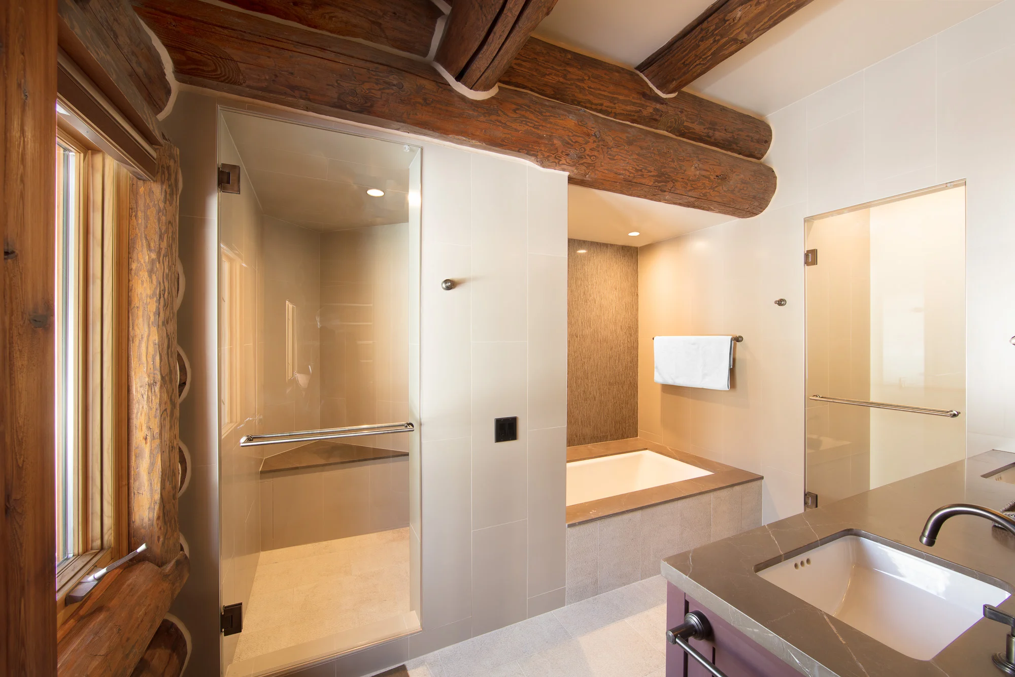 Autumn Lane Residence - Guest Bath