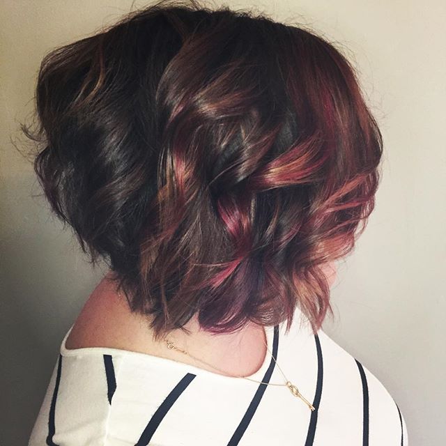 Rose gold with pops of pink #swoon 
Color and cut by @cheyennec007 #balayage #behindthechair #rosegoldhair #pink #fallhair #springhill #tn #hairgoals