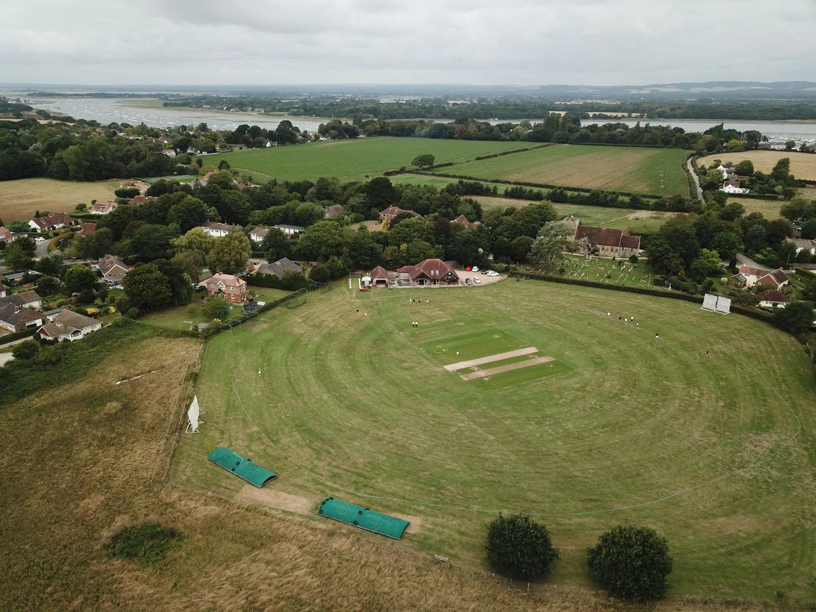 Petworth Park CC v Stirlands CC