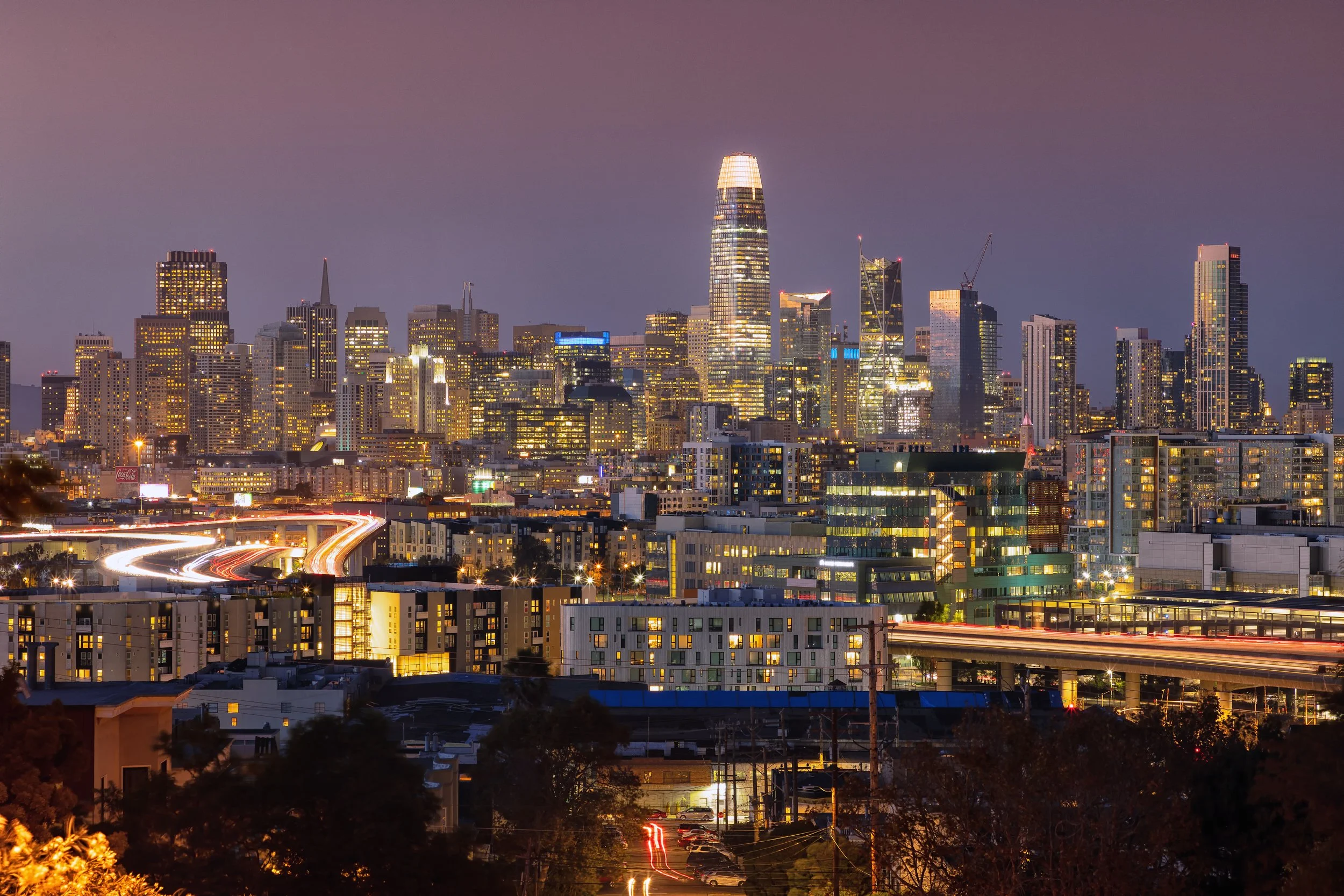 Salesforce Tower Skyline from Potrero Hill

 

 Salesforce Tower rises from the downtown skyline in this Potrero Hill view, surrounded by financial district buildings, Mission Bay development, and freeway approaches. 