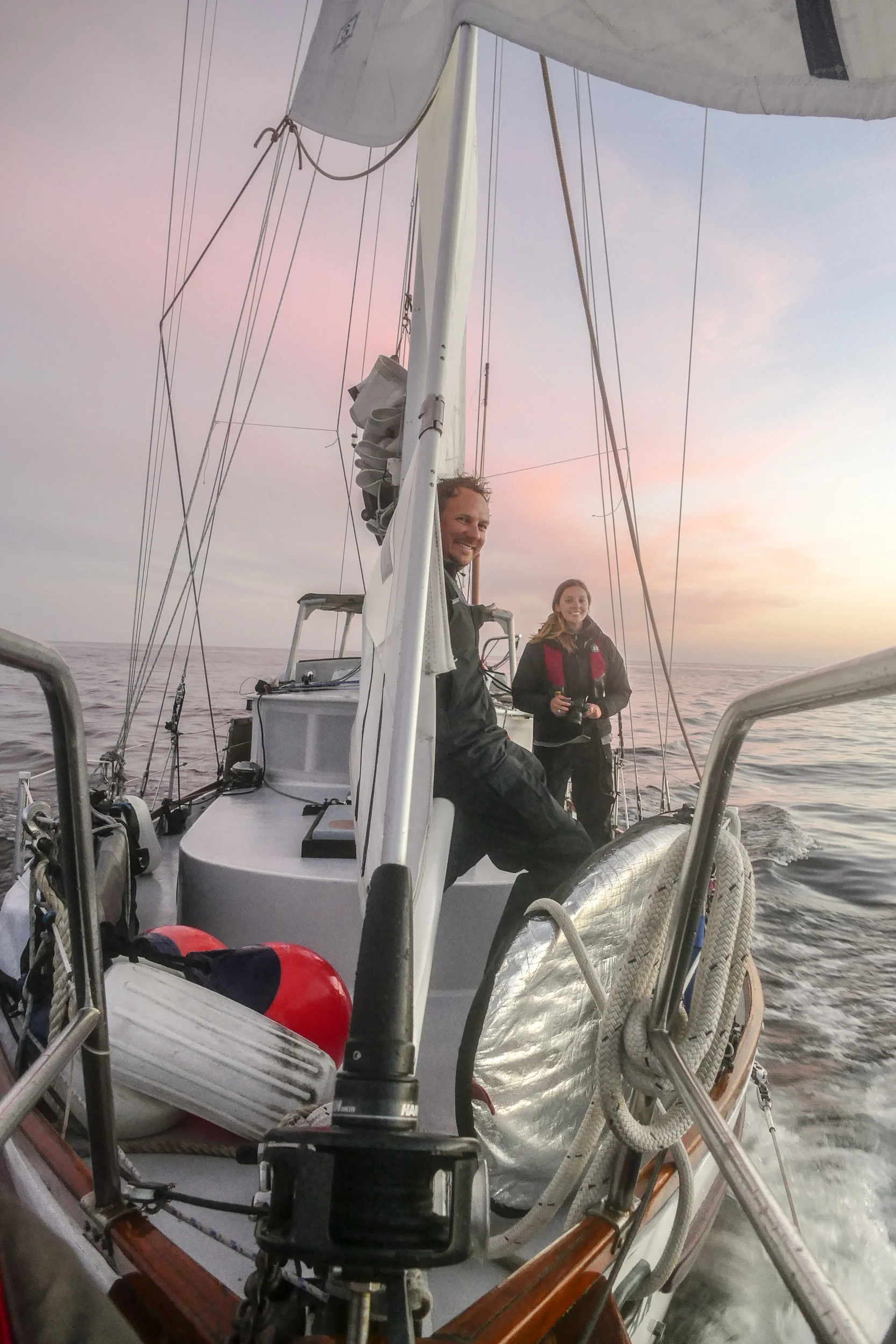 sailing44-1.jpg